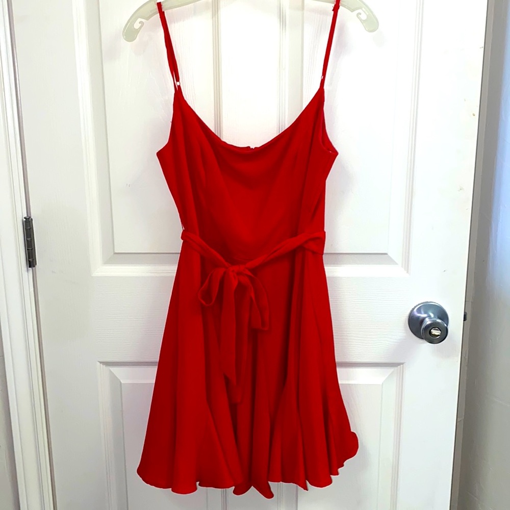B. Darlin Formal Juniors Red Dress 9/10
